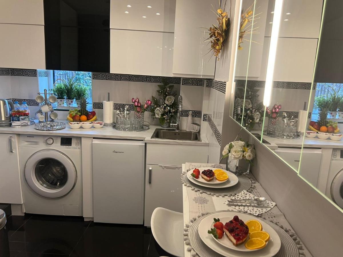 Apartment Luxe Free Wifi, Free Parking, Free Netflix Friern Barnet Exteriér fotografie